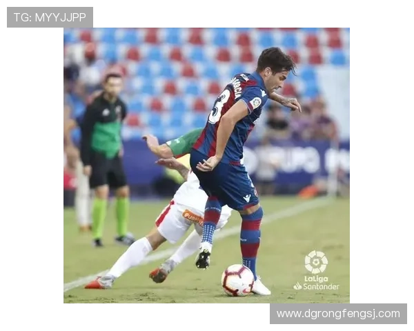 成都网球队以75分领跑世界锦标赛积分榜展现强劲实力