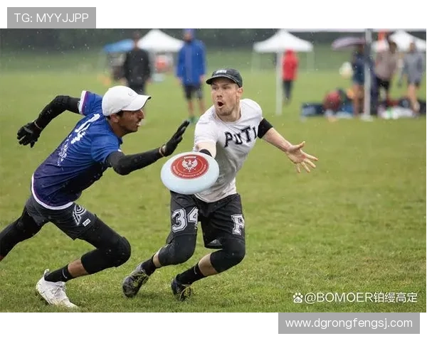 成都飞盘队中路突破战术解析与实战应用深度剖析